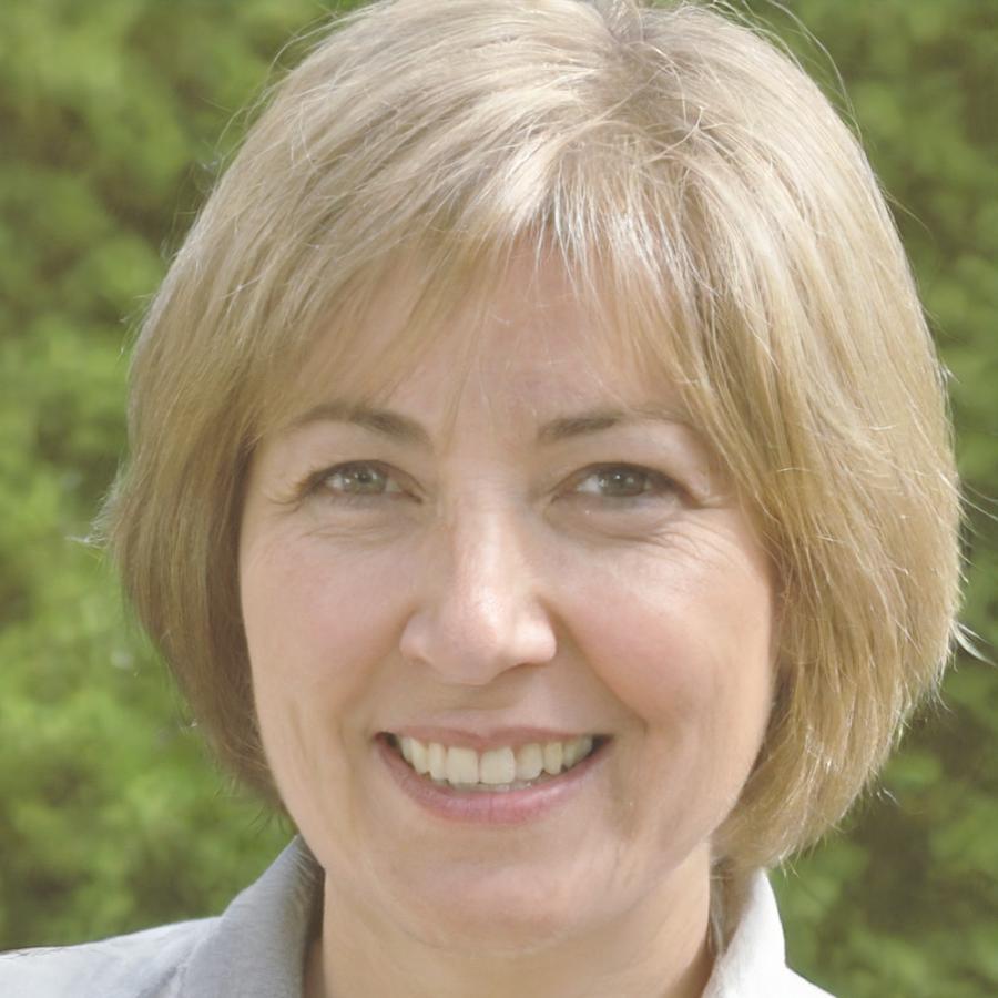 Portrait of Astrid Lindholm